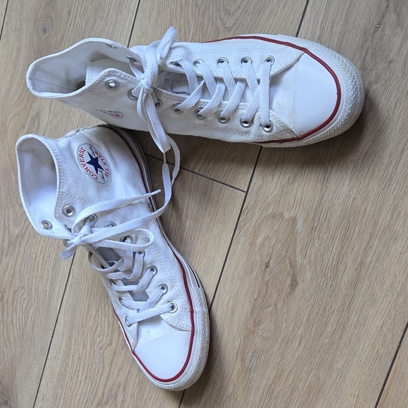 Converse Shoes - CONVERSE CHUCK TAYLOR ALL STAR HI-TOP SNEAKERS W10 M8